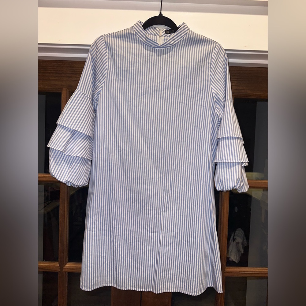 EUC Zara Size Medium Women’s Striped Ruffle Long Sleeve Dress - Picture 2 of 11